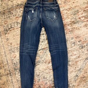 Buckle Black Curvy Ankle Skinny Jeans Size 26 Dark Wash Stretch Denim